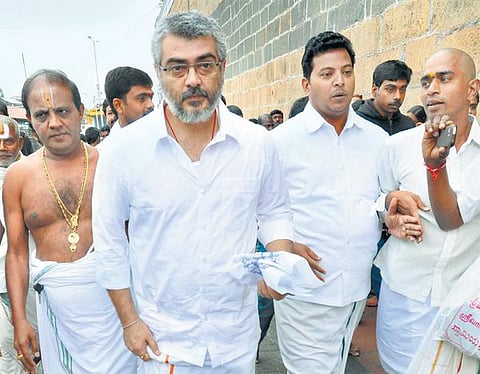 திருப்பதியில் அஜித் சுவாமி தரிசனம்