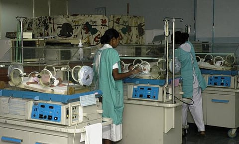 மனிதாபிமான சிகிச்சைக்கு என்ன வழி?