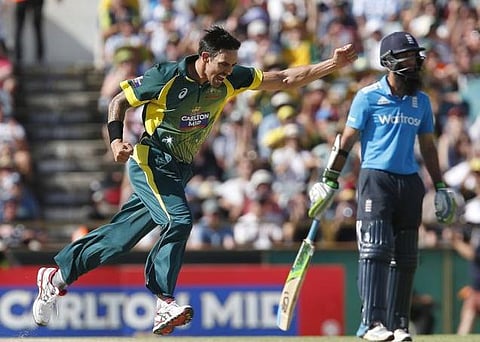 முத்தரப்பு ஒருநாள்: இங்கிலாந்தை வீழ்த்தி ஆஸி. சாம்பியன்