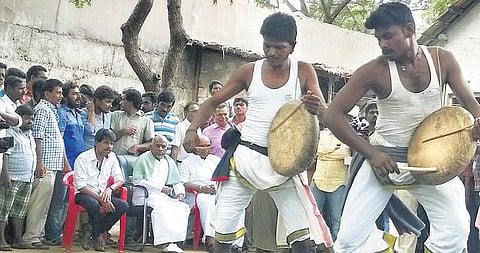 உங்கள் சந்தோஷம் என் சந்தோஷம்!: தஞ்சையில் இளையராஜா நெகிழ்ச்சி