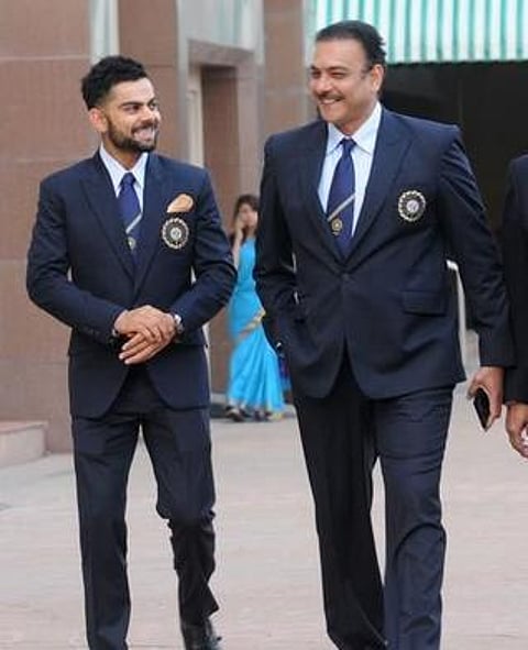 யோகா பயிற்சி எடுத்துக் கொண்ட விராட் கோலி, ரவி சாஸ்திரி