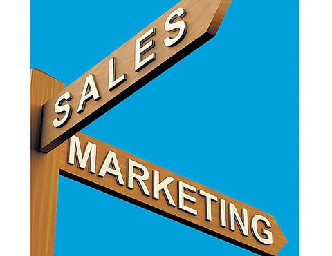 துணிவே தொழில்: விற்பனை செய்தலே தாரக மந்திரம்