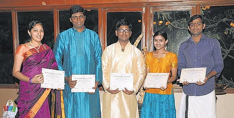 கீதம் சங்கீதம்