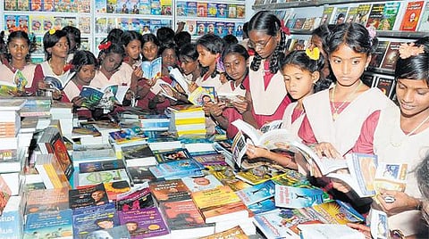 பெண் குழந்தைகளைக் கொண்டாடிய புத்தகத் திருவிழா