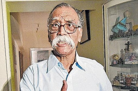 நம் பாதங்கள் வேரூன்றவில்லை