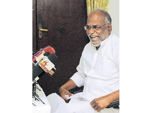 புதுச்சேரியில் காங்கிரஸுக்கு நெருக்கடி: கண்ணன் எம்.பி. ஆதரவாளர்கள் புதிய இயக்கம் தொடக்கம் - அரசியல் கட்சியாக உருவாகலாம் என பேட்டி