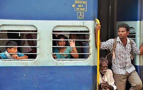 சலுகைகளைவிட வருவாய்க்கே முன்னுரிமை: நிபுணர்களின் ரயில்வே பட்ஜெட் கணிப்பு