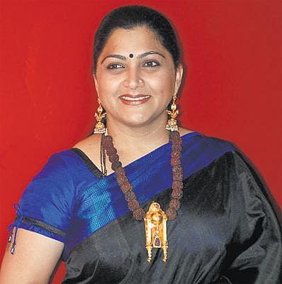 ருத்ராட்ச மாலை தாலிக் கொடி: குஷ்பு மீதான வழக்கு தள்ளுபடி