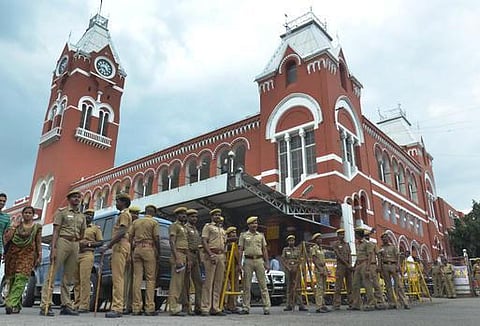 ரயில்வே பட்ஜெட் 2015-16: தமிழகத்துக்கு புதிய திட்டங்கள், நல்ல வசதிகள் வேண்டும் - மக்களிடையே அதிகரிக்கும் ஆர்வம்
