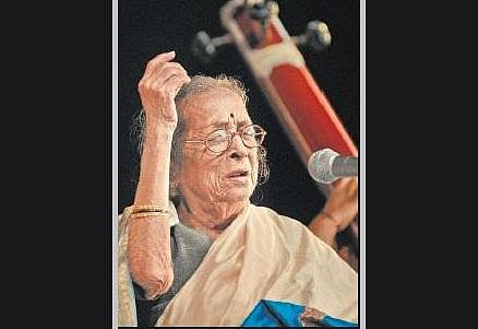 இன்று அன்று | 1913 மார்ச் 5: கங்குபாய் ஹங்கல் பிறந்த தினம்