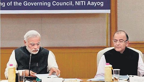 நிதி ஆயோக் சாதிக்குமா?