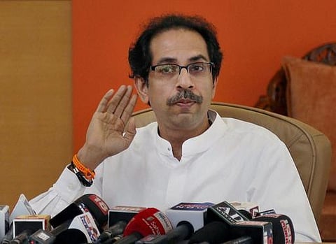 நிலம் கையகப்படுத்தும் மசோதா: விவசாயிகளை ஏமாற்ற விரும்பவில்லை - ‘எதிர்ப்பு’ குறித்து சிவசேனா விளக்கம்