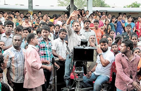 கோணங்கள் 21 - கோடம்பாக்கத்துக்கு வேறு எங்கும் கிளைகள் கிடையாதா?