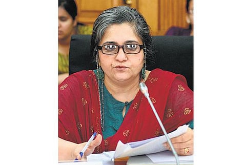 குஜராத் தொண்டு நிறுவன நிதி மோசடி வழக்கு: தீஸ்தா சீதல்வாட் தம்பதியை கைது செய்ய தடை நீட்டிப்பு - உச்ச நீதிமன்றத்தின் வேறு அமர்வுக்கு மாற்றம்