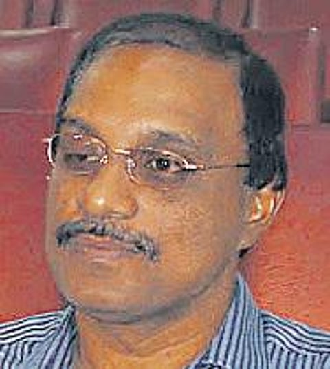 இப்போது படிப்பதும் எழுதுவதும் - ஹெச்.ஜி. ரசூல், கவிஞர்