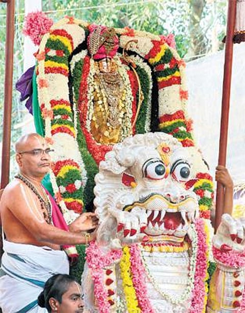 திருப்பதியில் சிம்ம வாகனத்தில் பவனி வந்த கோதண்ட ராமர்