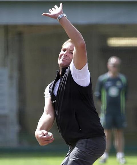 இந்திய சுழற் பந்துவீச்சு அச்சம்: வலைப்பயிற்சிக்கு ஷேன் வார்னை அழைத்த கிளார்க்