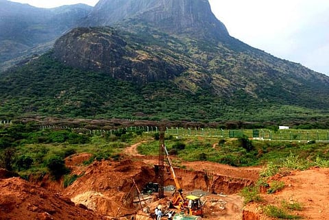 நியூட்ரினோ ஆய்வு மையத்துக்கு நிரந்தர தடை கோரி கிராம மக்கள் போராட்டம்