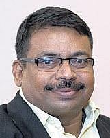 இப்போது படிப்பதும் எழுதுவதும்