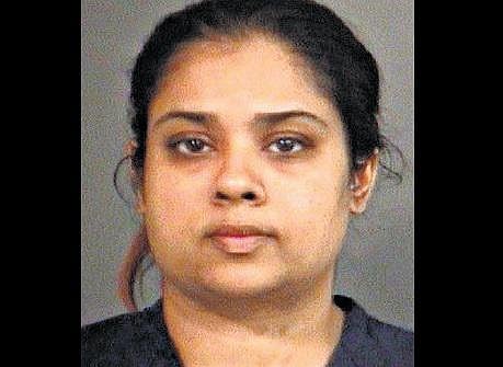 அமெரிக்காவில் கருக்கலைப்பு குற்றத்துக்காக இந்திய பெண்ணுக்கு 20 ஆண்டு சிறை: சமூக ஆர்வலர்கள் கடும் எதிர்ப்பு