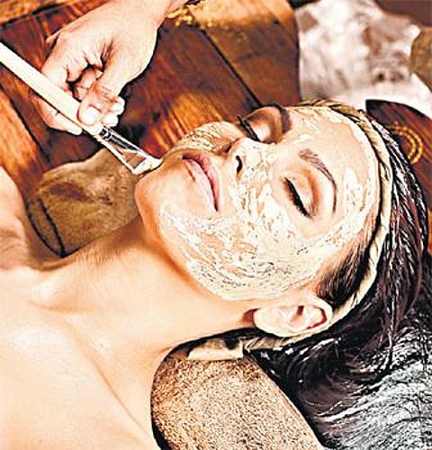 குறிப்புகள் பலவிதம்: பளிச் முகத்துக்கு எலுமிச்சை