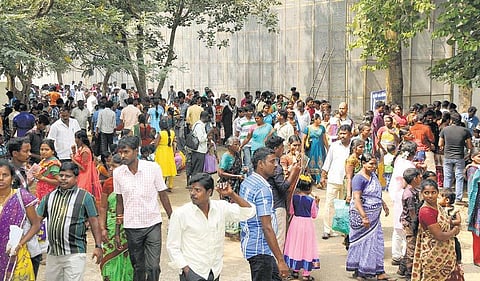 வண்டலூர் உயிரியல் பூங்காவில் கூடுதல் உணவகங்கள் திறக்கப்படுமா? - மக்கள் எதிர்பார்ப்பு; அதிகாரிகள் உறுதி