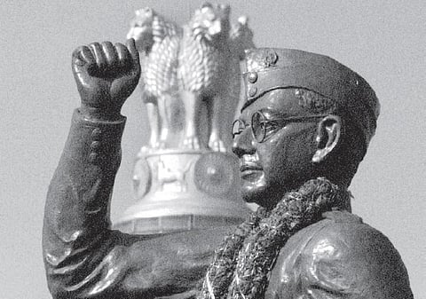 நாம் ஏன் மர்மங்களினூடே நேதாஜியைப் பார்க்கிறோம்?