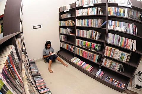 ட்வீட்டாம்லேட்: புத்தக காதலை பிரசுரித்த பதிவர்கள்