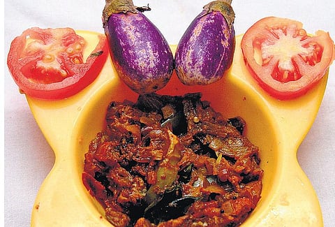 கத்தரிக்காய் பொடித் தூவல்