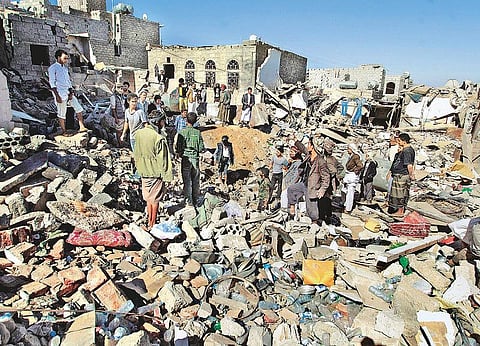 ஏமன் உள்நாட்டுப் போரால் லட்சக்கணக்கானோர் உணவின்றி தவிப்பு