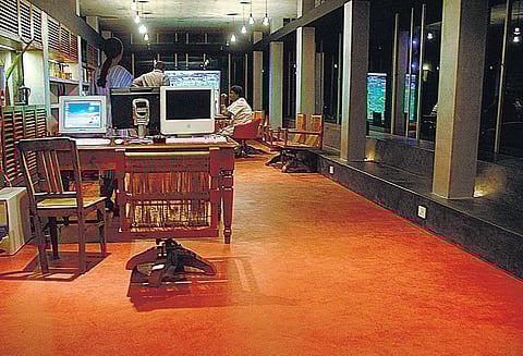 நாம் மறந்துவிட்ட ஜில் தரை