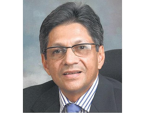 கார் விபத்தில் முதலீட்டு ஆலோசகர் பராக் பரிக் மரணம்