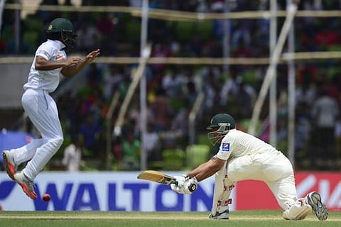 யூனிஸ் கான், அசார் அலி சதம்; ரன் குவிப்பில் பாகிஸ்தான்