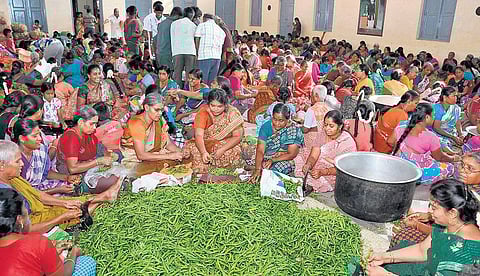 குண்டோதரனுக்கு வேலை இல்லாத மீனாட்சி திருக்கல்யாணம்