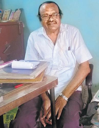 கவிஞன் கவிதை: ந.ஜயபாஸ்கரன் | சிறுசொற்களுக்குள் உறங்கும் கடல்