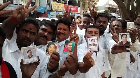 ஜெயலலிதா வழக்கின் தீர்ப்பு நாள் எதிரொலி: அதிமுக நகரம் ஆன ஐ.டி. சிட்டி பெங்களூரு