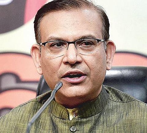 வங்கிகளின் வாராக் கடன் ரூ.54 ஆயிரம் கோடி: அமைச்சர் ஜெயந்த் சின்ஹா தகவல்