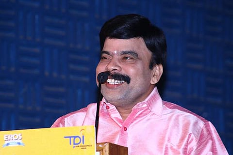 ஒரு பாடலுக்கு நடனமாட 8 லட்சம்: பவர் ஸ்டார் அதிரடி