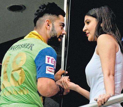 மழை விளையாடியதால் போட்டி கைவிடப்பட்டது: ‘பிளே ஆப்’ சுற்றில் பெங்களூரு அணி