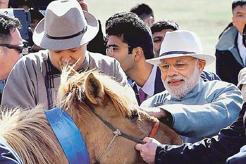 மங்கோலியாவுக்கு இந்தியா ரூ.6,300 கோடி கடனுதவி: பிரதமர் நரேந்திர மோடி அறிவிப்பு