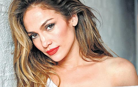 நம்மைச் சுற்றி... - ஒரு நடனத்துக்கு ரூ.6.25 கோடி