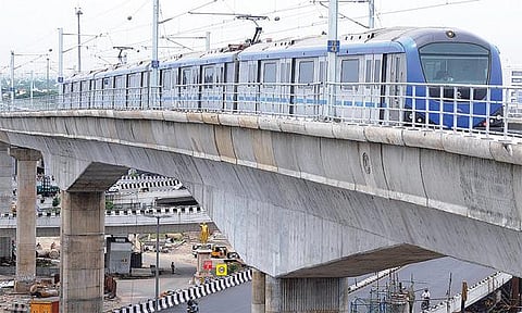 கோயம்பேடு - ஆலந்தூர் இடையே மெட்ரோ ரயிலை இயக்க பாதுகாப்பு ஆணையரகம் ஒப்புதல்: தொடக்க விழா குறித்து அதிகாரிகள் ஆலோசனை