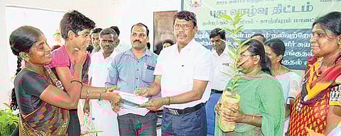 மன வளர்ச்சி குன்றிய குழந்தைகளுக்கு மருத்துவ முகாம்: பெற்றோருக்கு சிறு தொழில் கடன்