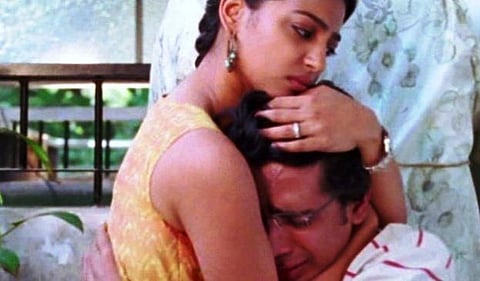 மான்டேஜ் மனசு 1 - அலைபாய்ந்தவன் உணர்ந்த காதல்!