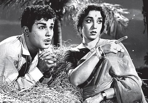 குழந்தையும் தெய்வமும் 50 ஆண்டுகள் நிறைவு: வெற்றிகளை ருசித்த இரட்டையர்!