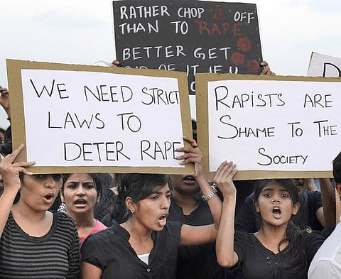 கொல்கத்தாவில் நோயாளியை பார்க்க வந்த இளம் பெண் மருத்துவமனை ஊழியர்களால் பலாத்காரம்