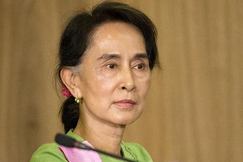 மவுனமும் கொல்லும், சூச்சி!