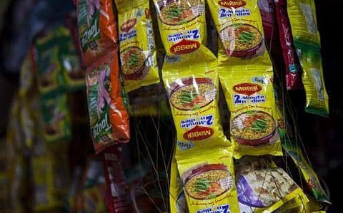 மேகி விற்பனைக்கு 15 நாள் தடை: டெல்லி அரசு அதிரடி