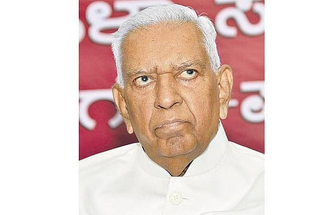 கர்நாடக ஆளுநரின் ஆடம்பர வாழ்க்கை அம்பலம்: சமையல், குளியல் அறைகளுக்கு ரூ.1 கோடி - ஒன்பது மாதங்களில் ரூ.6 கோடி செலவு