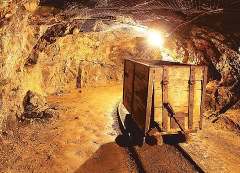 தங்கச் சுரங்கம்